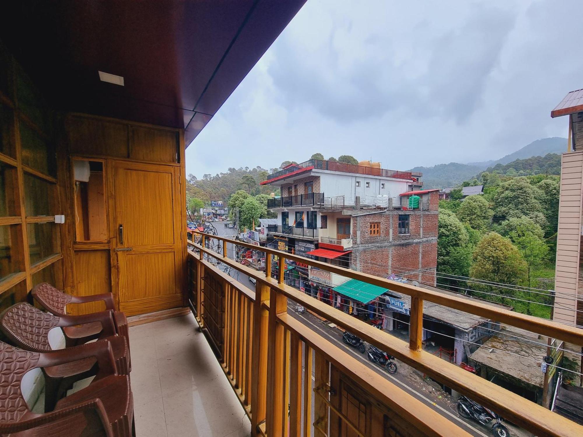 Wow Hotels Green View 戴尔豪斯 外观 照片