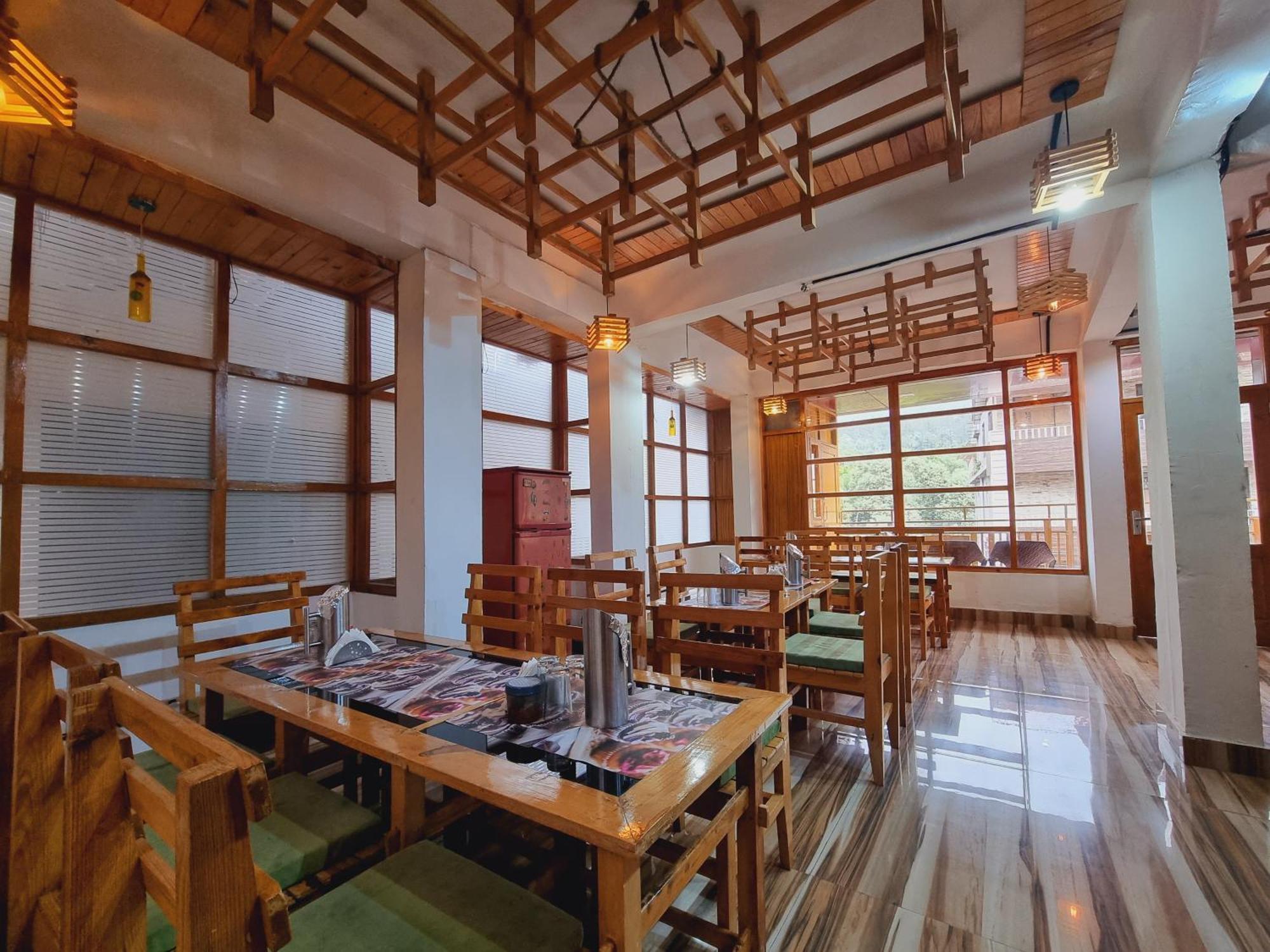 Wow Hotels Green View 戴尔豪斯 外观 照片