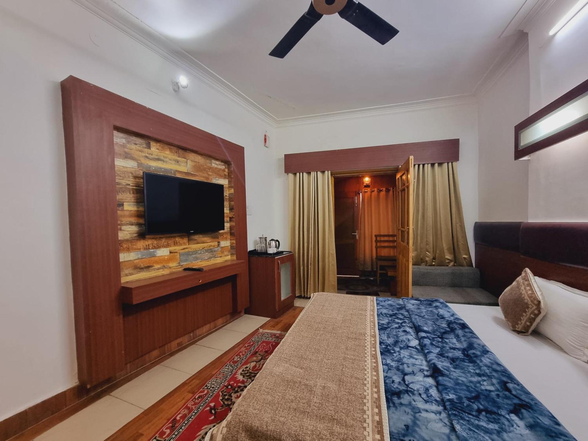 Wow Hotels Green View 戴尔豪斯 外观 照片